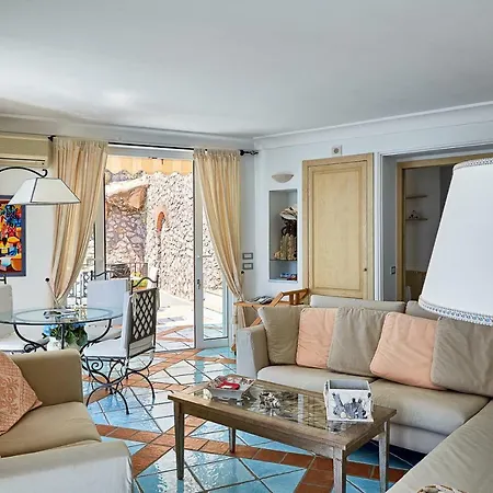 Leonardo Holiday home *